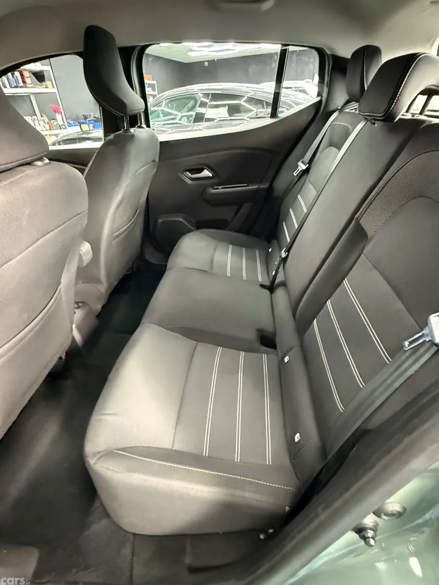 Dacia Sandero Stepway Hatchback, Petrol, 2023, Grey