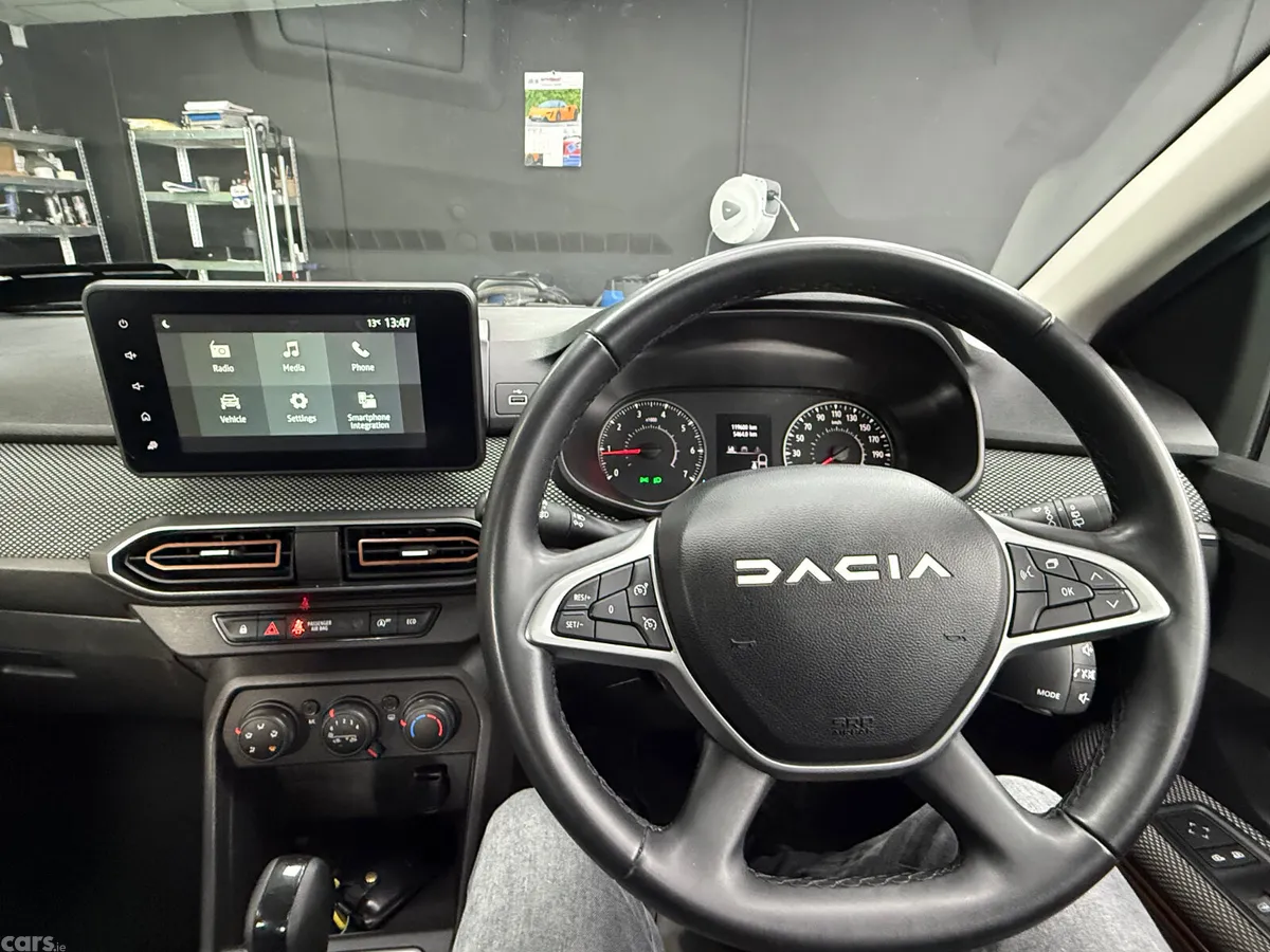 Dacia Sandero Stepway Hatchback, Petrol, 2023, Grey