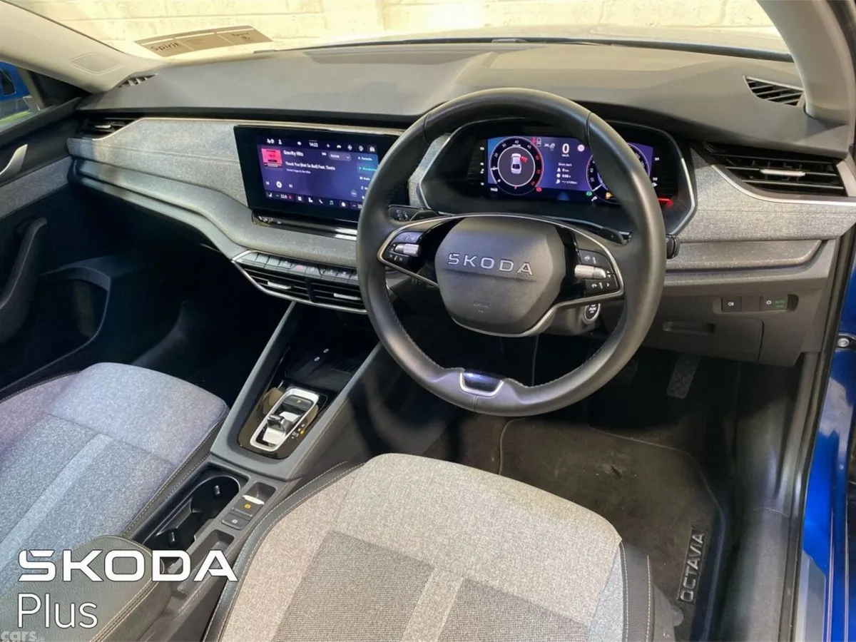 Skoda Octavia Saloon, Diesel, 2026, Blue