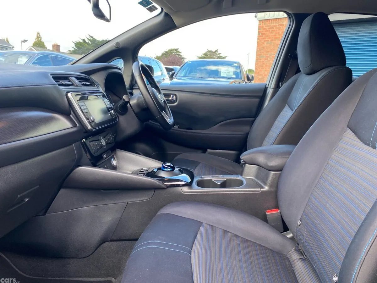 Nissan Leaf Hatchback, Electric, 2018, Grey