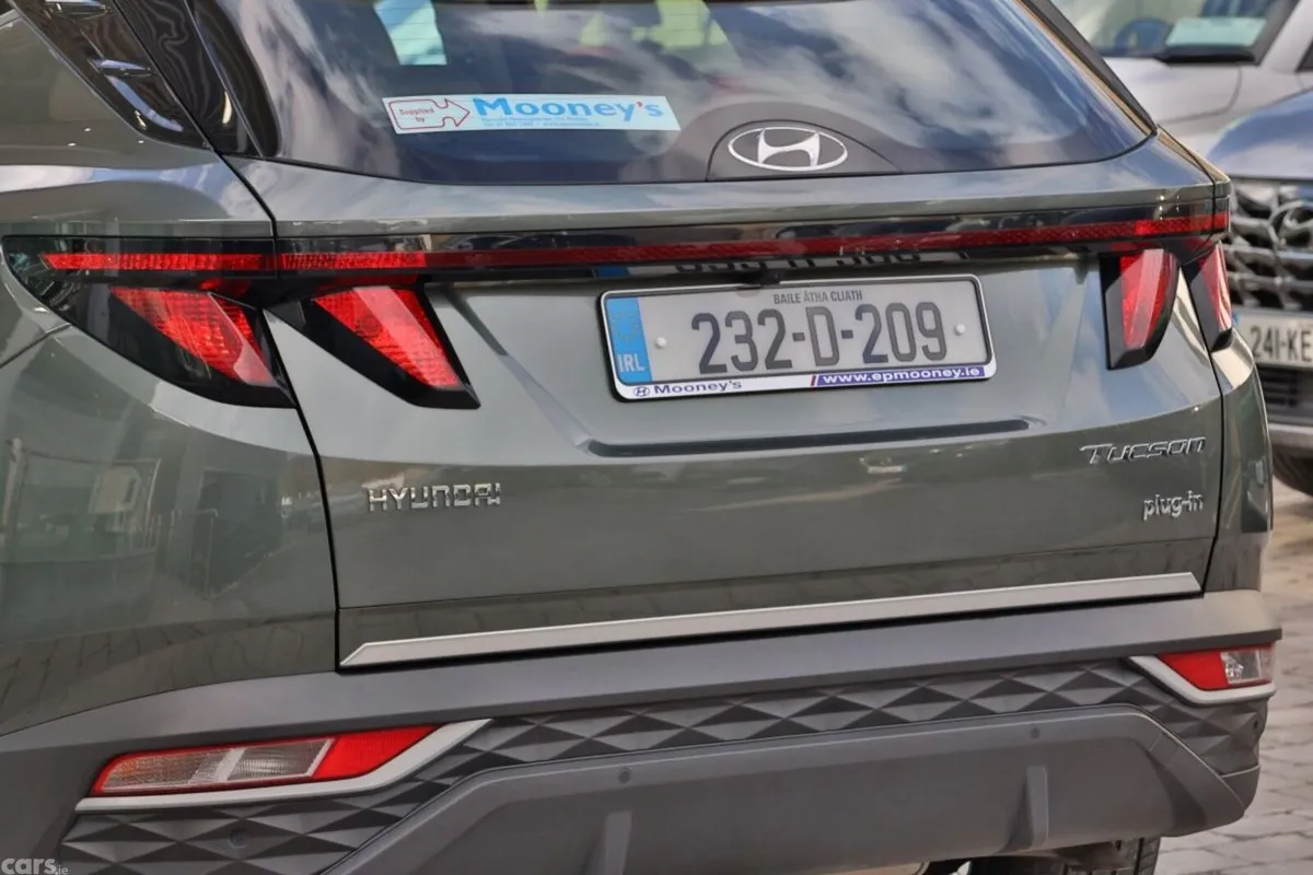 Hyundai Tucson SUV, Petrol Plug-in Hybrid, 2023, Grey