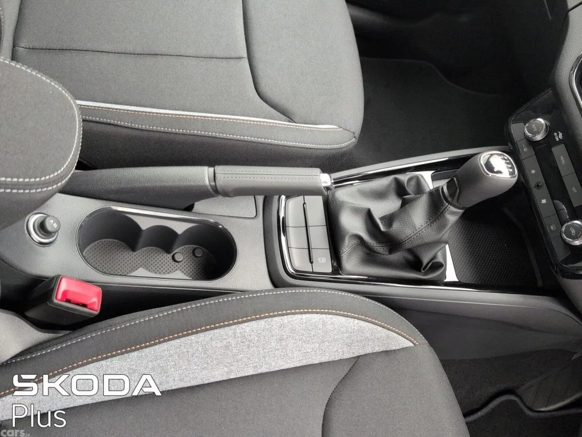 Skoda Scala Hatchback, Petrol, 2025, Grey