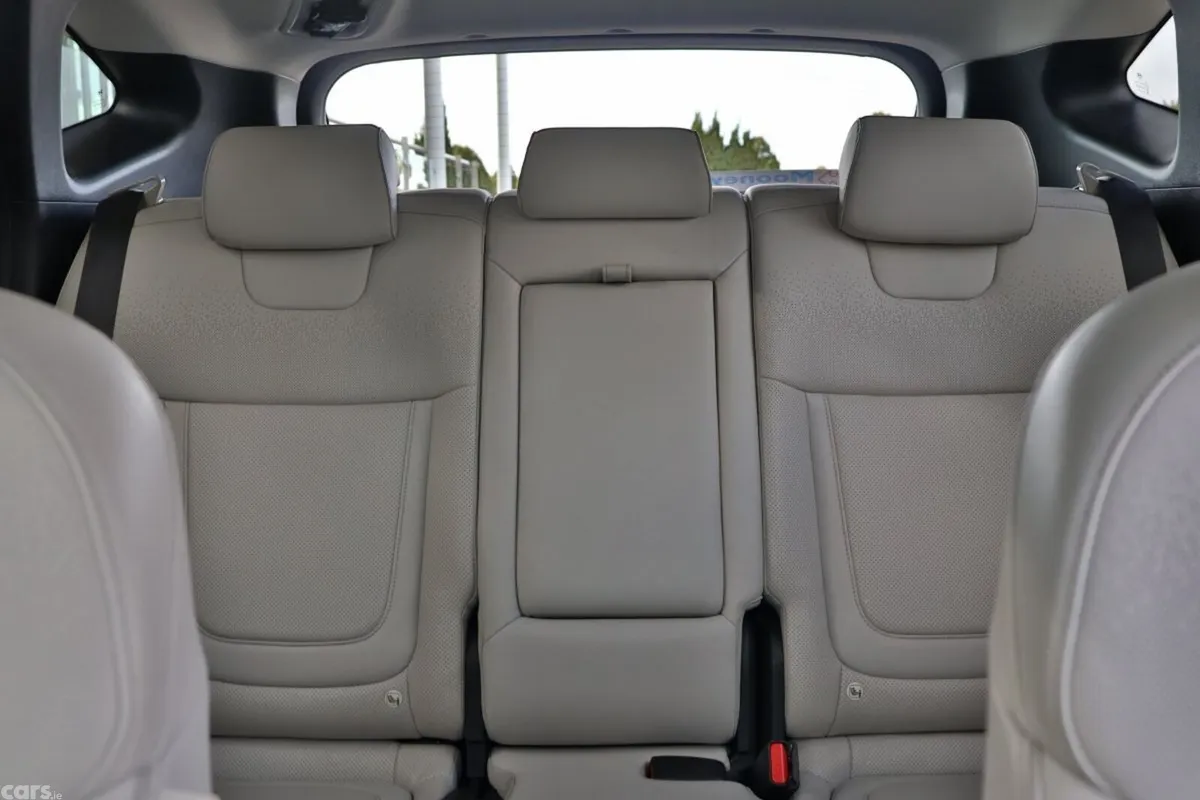 Hyundai Tucson SUV, Petrol Plug-in Hybrid, 2023, Grey