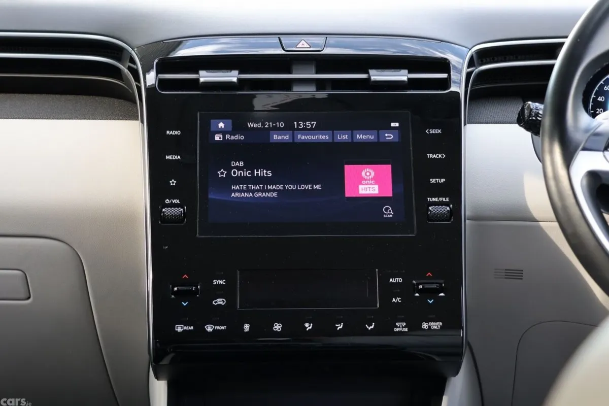 Hyundai Tucson SUV, Petrol Plug-in Hybrid, 2023, Grey