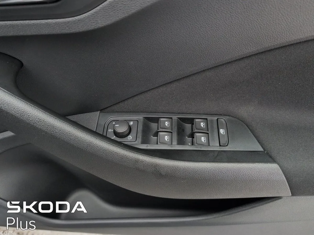 Skoda Scala Hatchback, Petrol, 2025, Grey