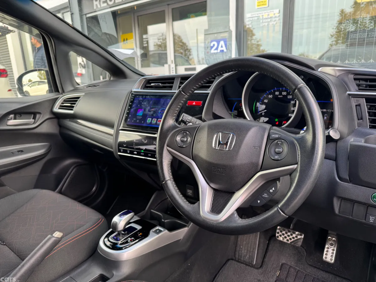 Honda Jazz Hatchback, Petrol Hybrid, 2015, Black