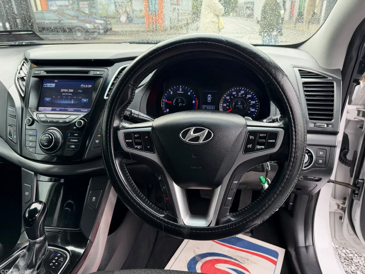 Hyundai i40 Saloon, Diesel, 2014, White