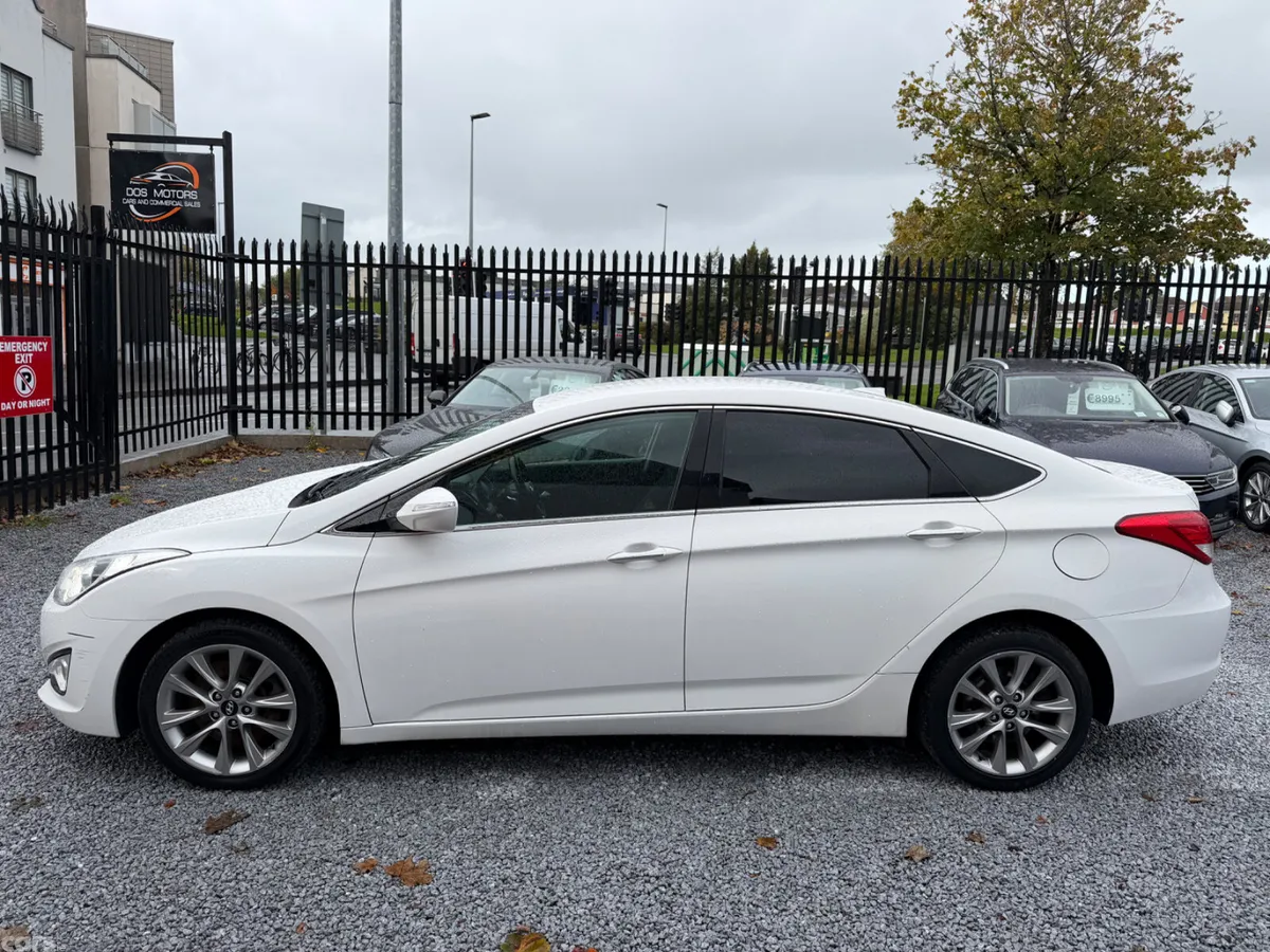 Hyundai i40 Saloon, Diesel, 2014, White