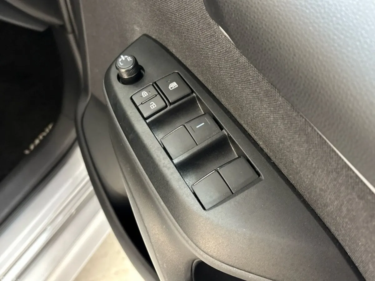 Toyota Yaris Hatchback, Petrol Hybrid, 2026, Grey