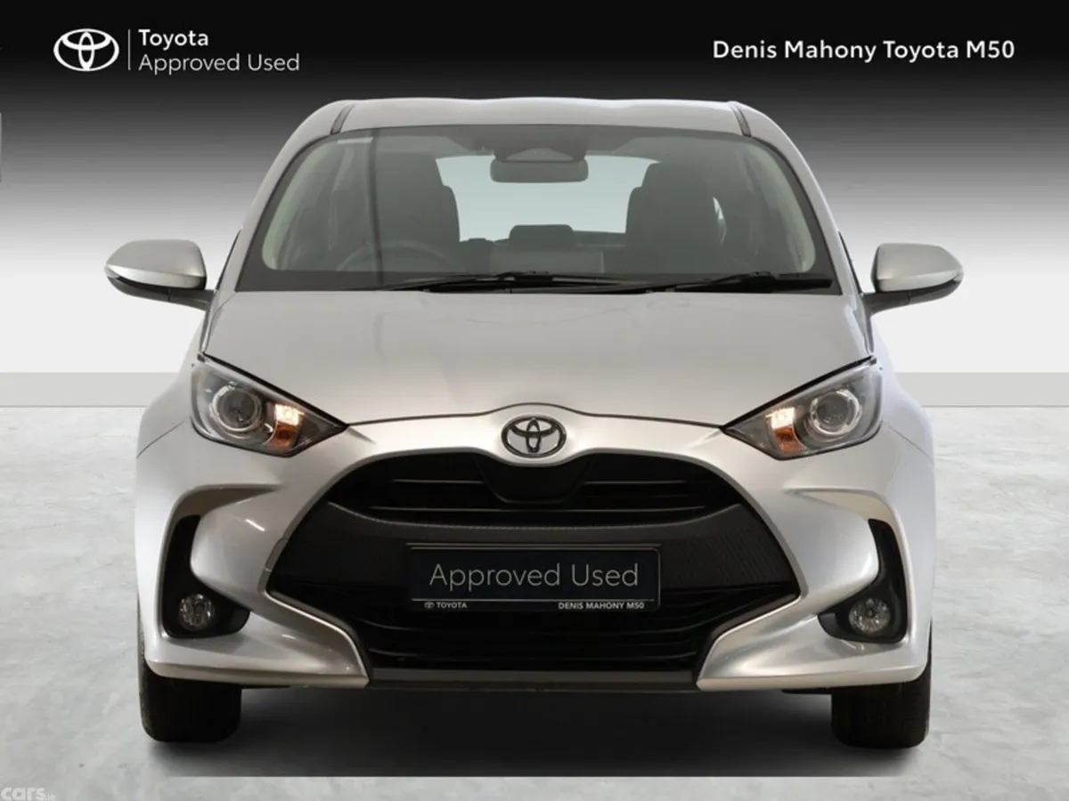 Toyota Yaris Hatchback, Petrol Hybrid, 2026, Grey