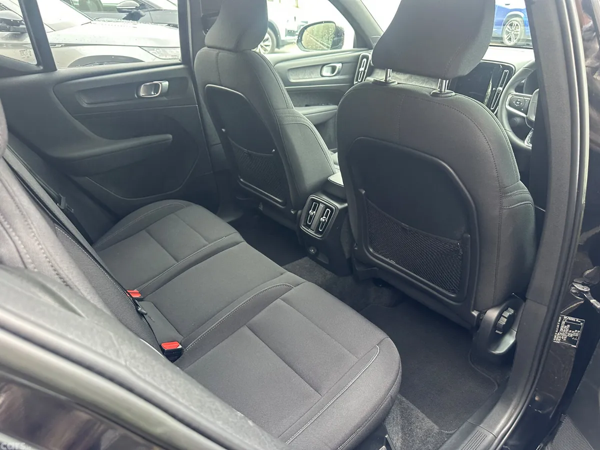 Volvo XC40 SUV, Electric, 2023, Black