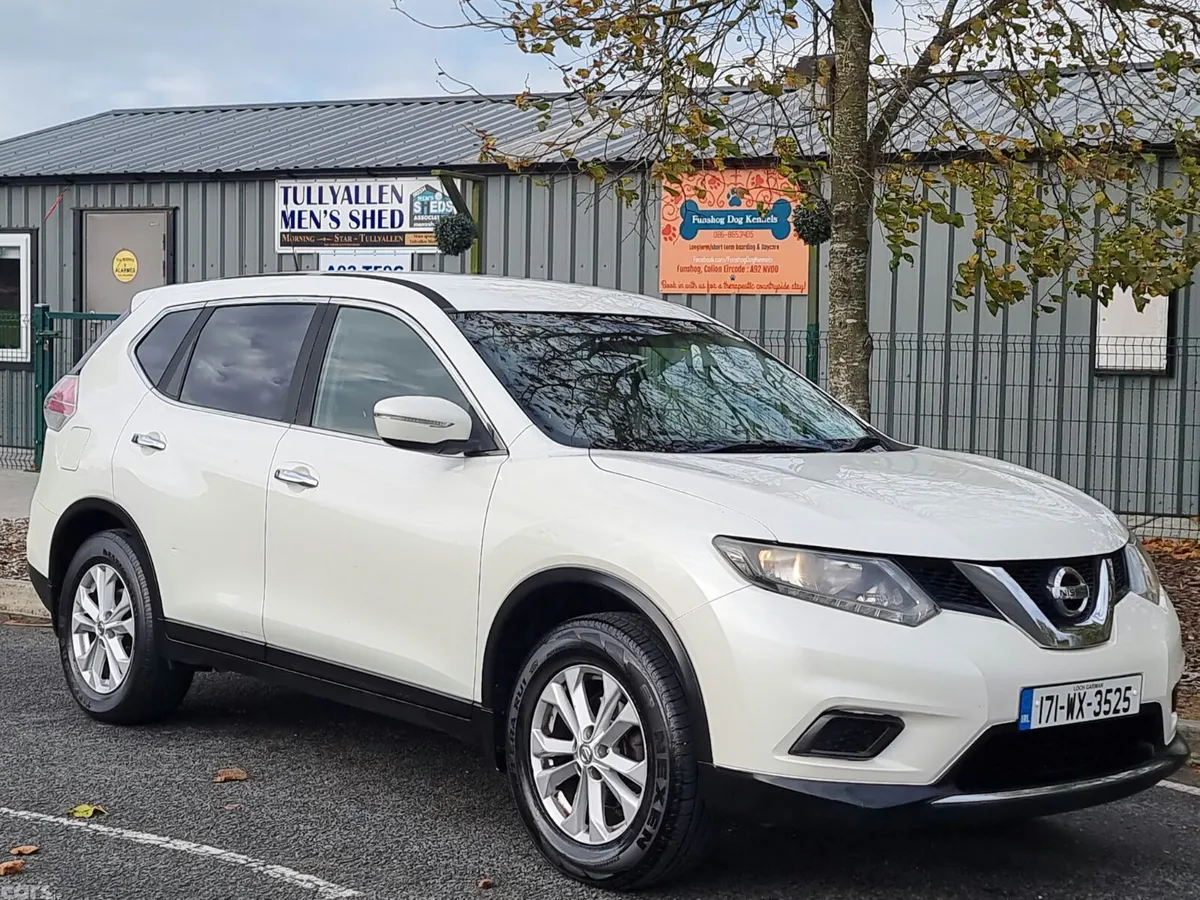 Nissan X-Trail SUV, Petrol, 2017, White