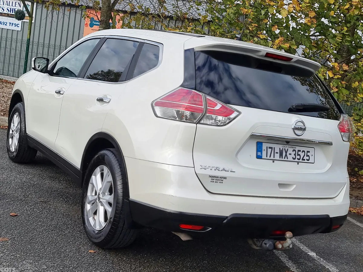 Nissan X-Trail SUV, Petrol, 2017, White