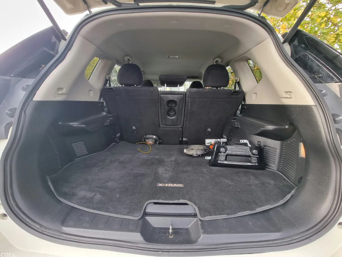 Nissan X-Trail SUV, Petrol, 2017, White