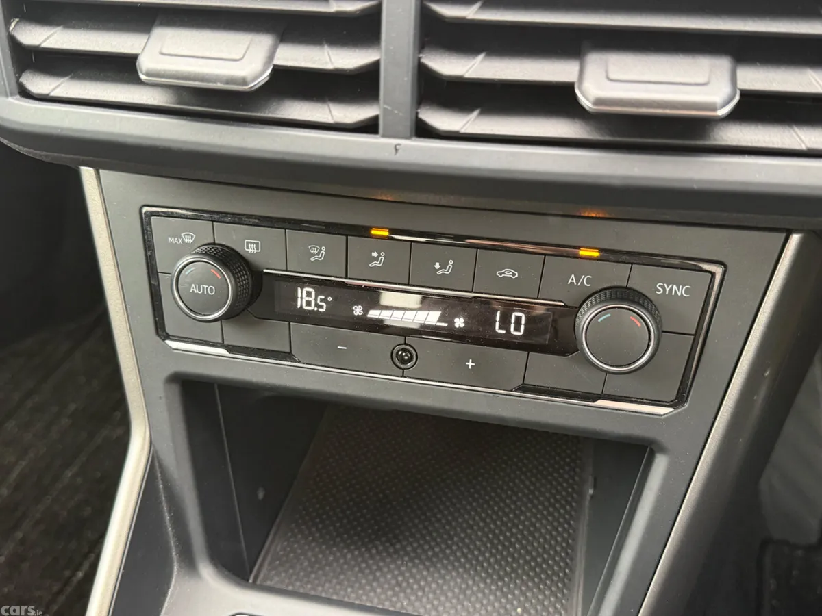 Volkswagen Polo Hatchback, Petrol, 2018, Red