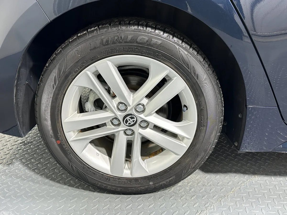 Toyota Corolla Hatchback, Petrol Hybrid, 2020, Blue