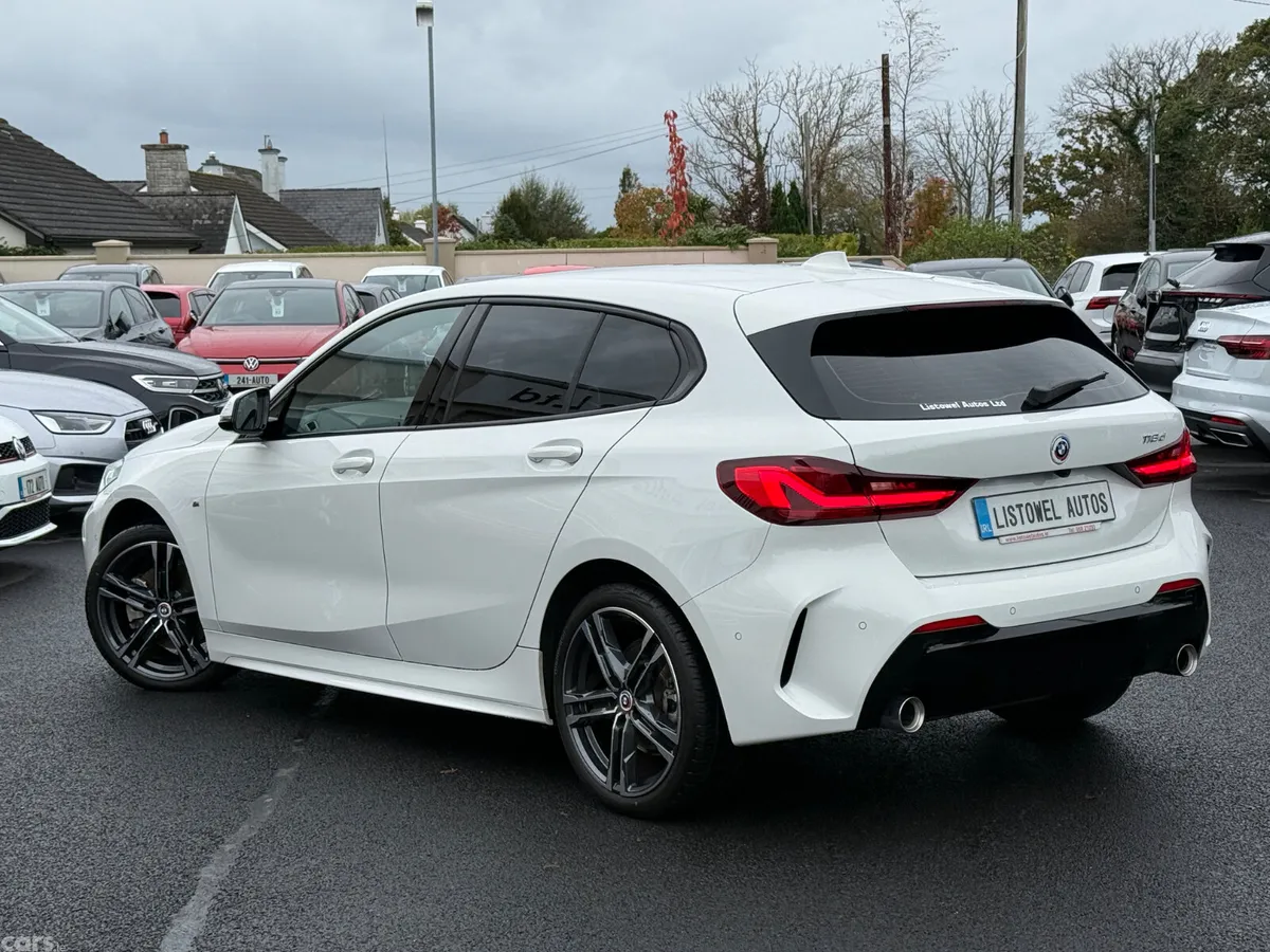 BMW 1-Series Hatchback, Diesel, 2023, White