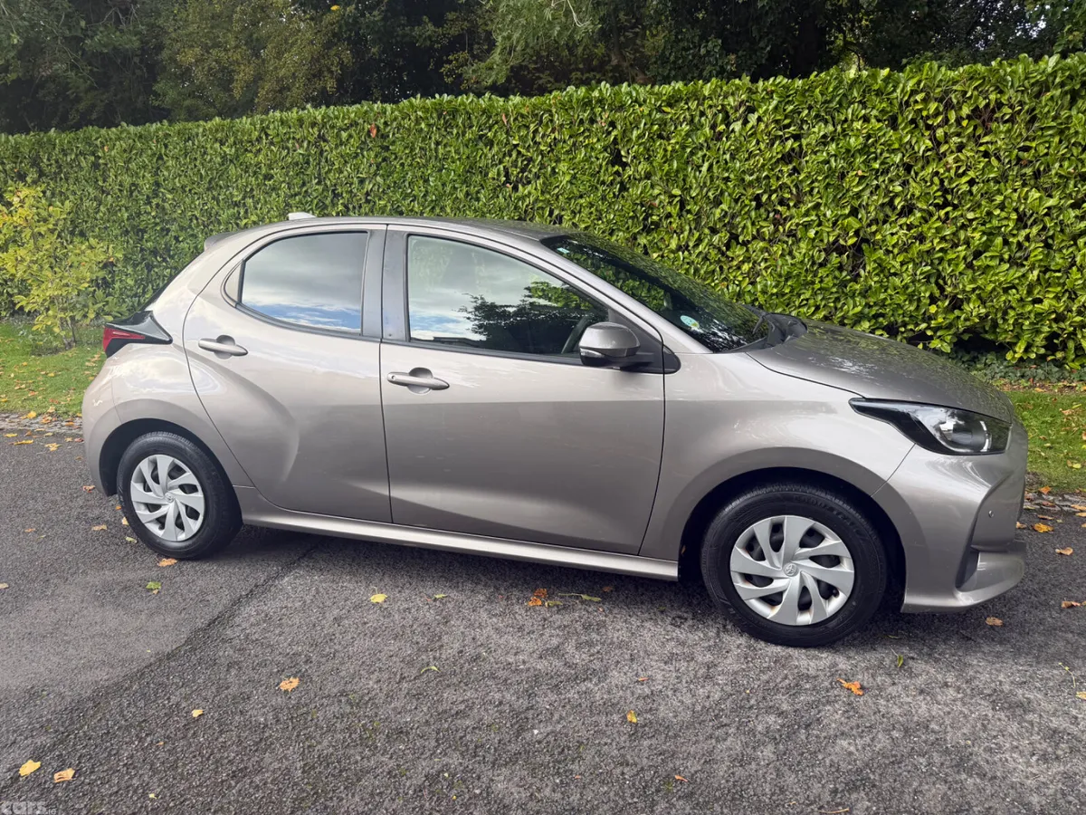 Toyota Yaris Hatchback, Petrol Hybrid, 2021, Beige