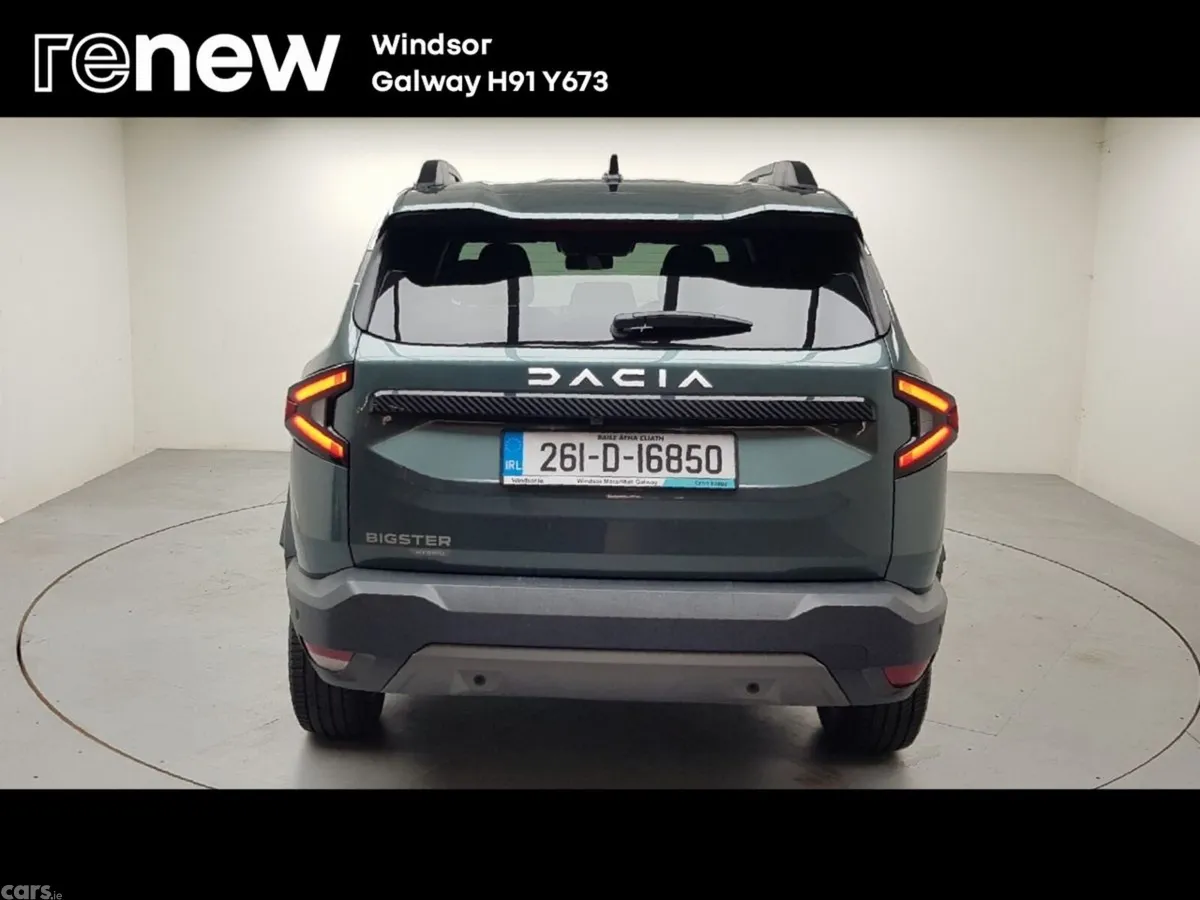 Dacia Bigster Hatchback, Petrol Hybrid, 2026, Green