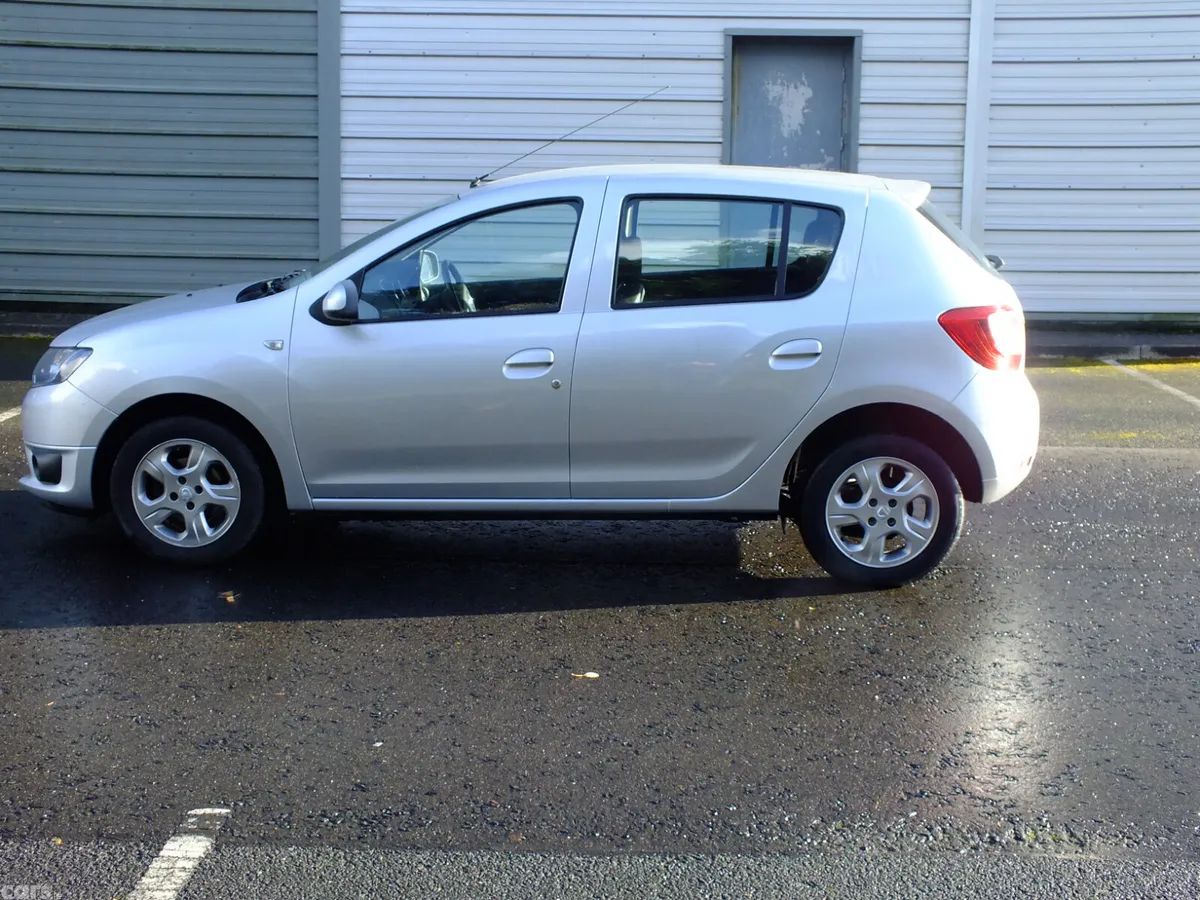 Dacia Sandero Hatchback, Petrol, 2014, Silver