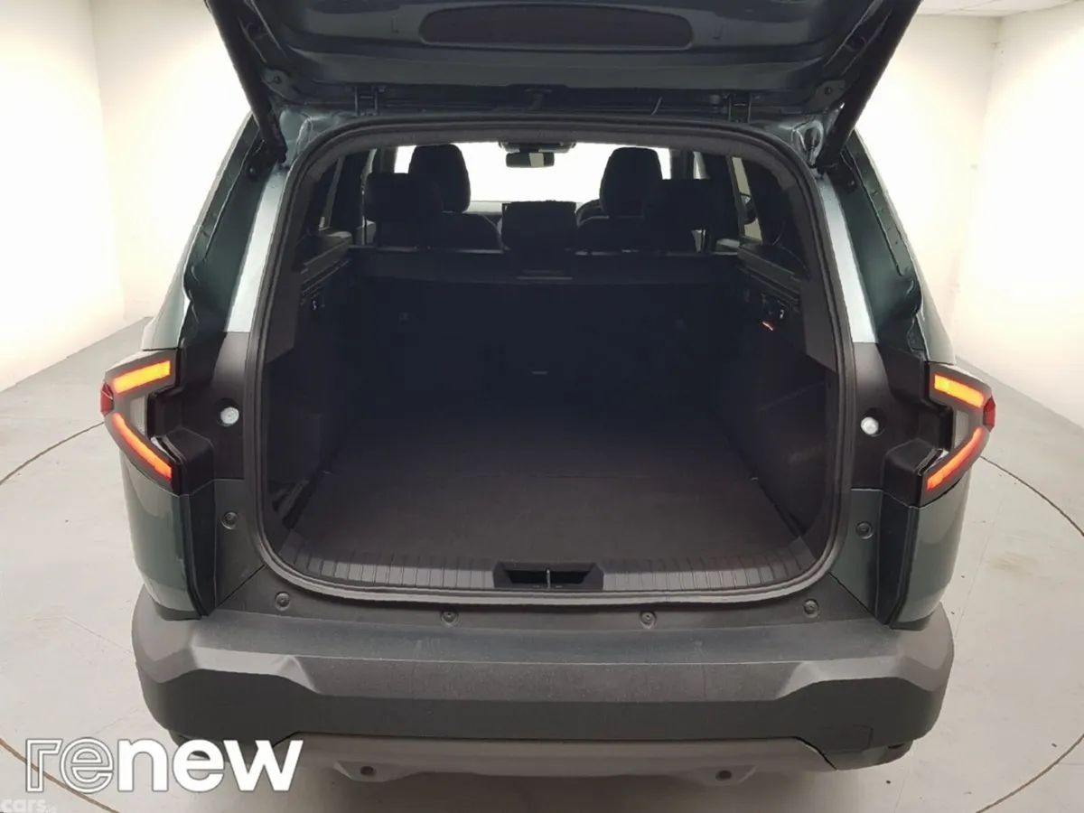 Dacia Bigster Hatchback, Petrol Hybrid, 2026, Green