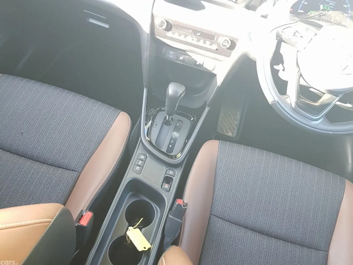 Toyota Yaris Cross SUV, Petrol Hybrid, 2023, Black