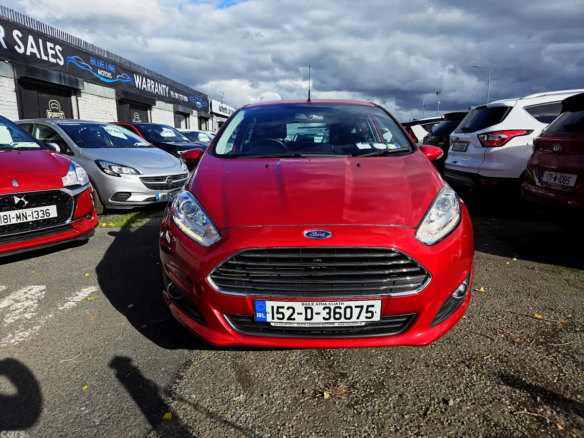 Ford Fiesta Hatchback, Petrol, 2015, Red