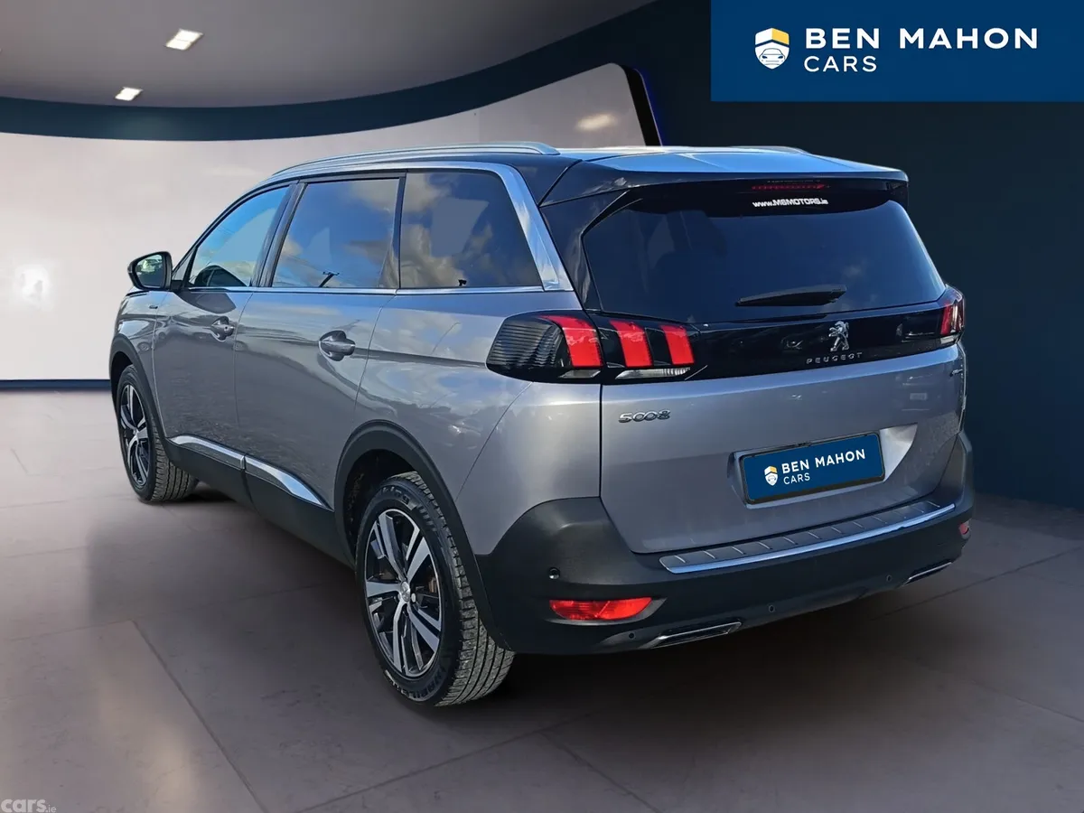 Peugeot 5008 MPV, Diesel, 2018, Grey