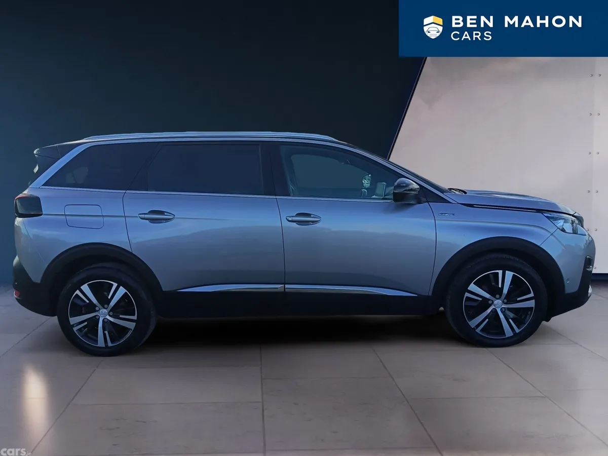 Peugeot 5008 MPV, Diesel, 2018, Grey