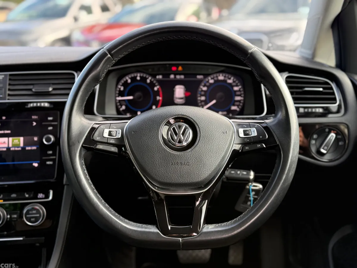 Volkswagen Golf Hatchback, Petrol, 2018, Grey