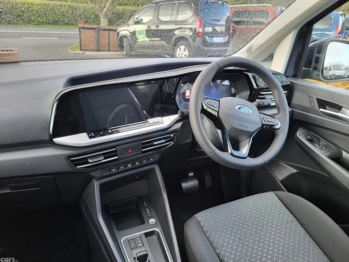 Ford Tourneo Connect MPV, Diesel, 2026, Blue