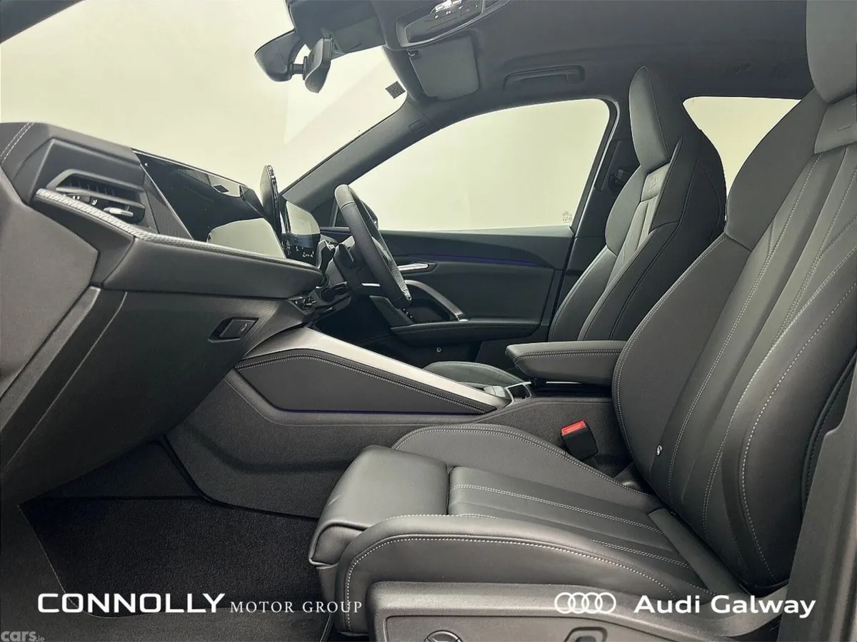 Audi Q5 SUV, Petrol Plug-in Hybrid, 2027, Blue