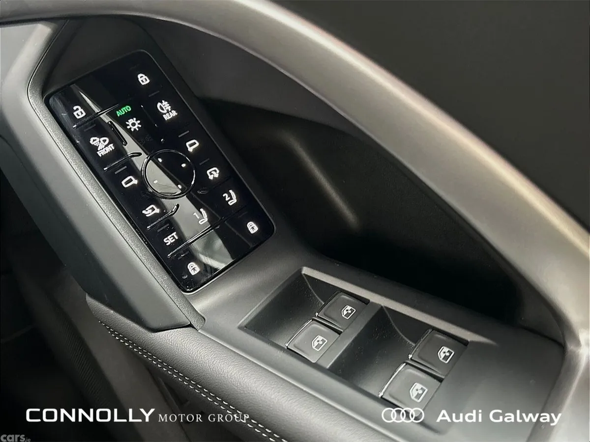 Audi Q5 SUV, Petrol Plug-in Hybrid, 2027, Blue