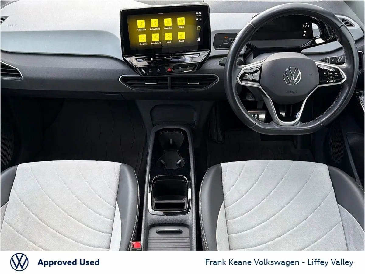 Volkswagen ID.3 Hatchback, Electric, 2023, Silver