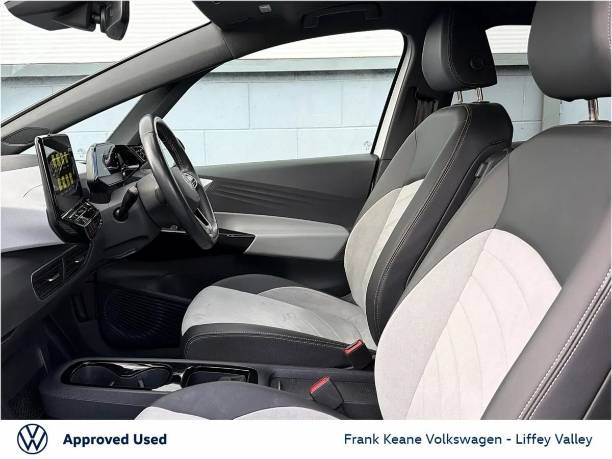 Volkswagen ID.3 Hatchback, Electric, 2023, Silver
