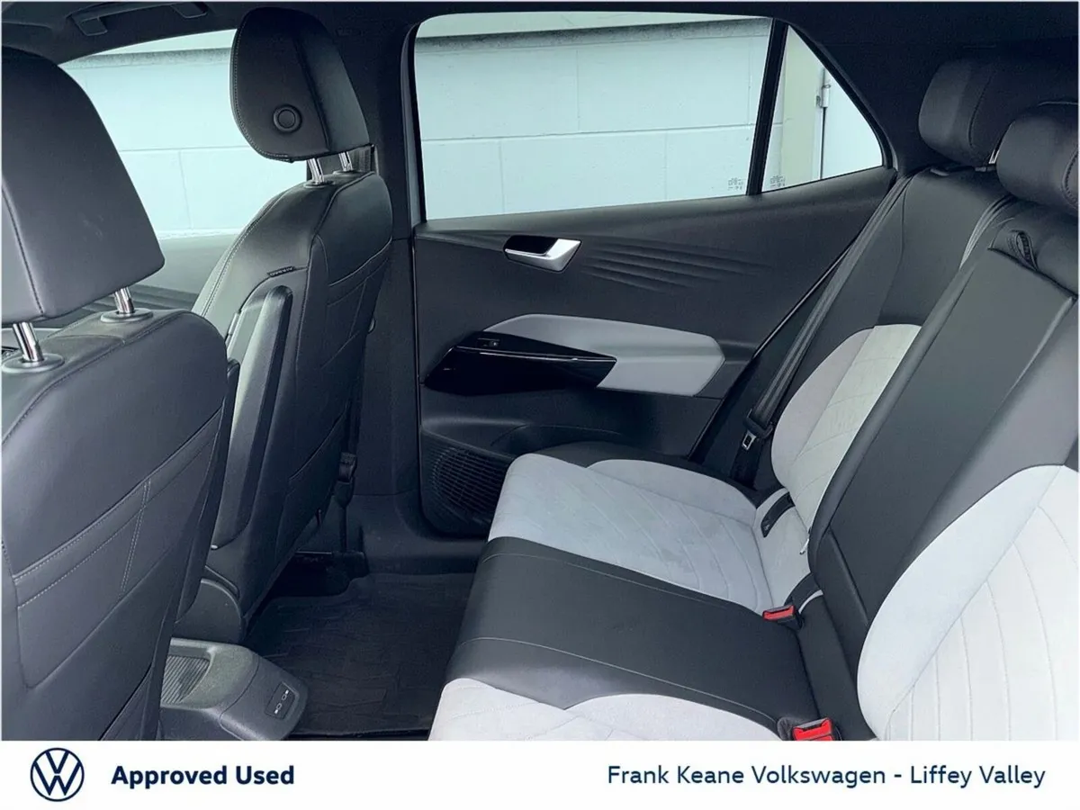 Volkswagen ID.3 Hatchback, Electric, 2023, Silver