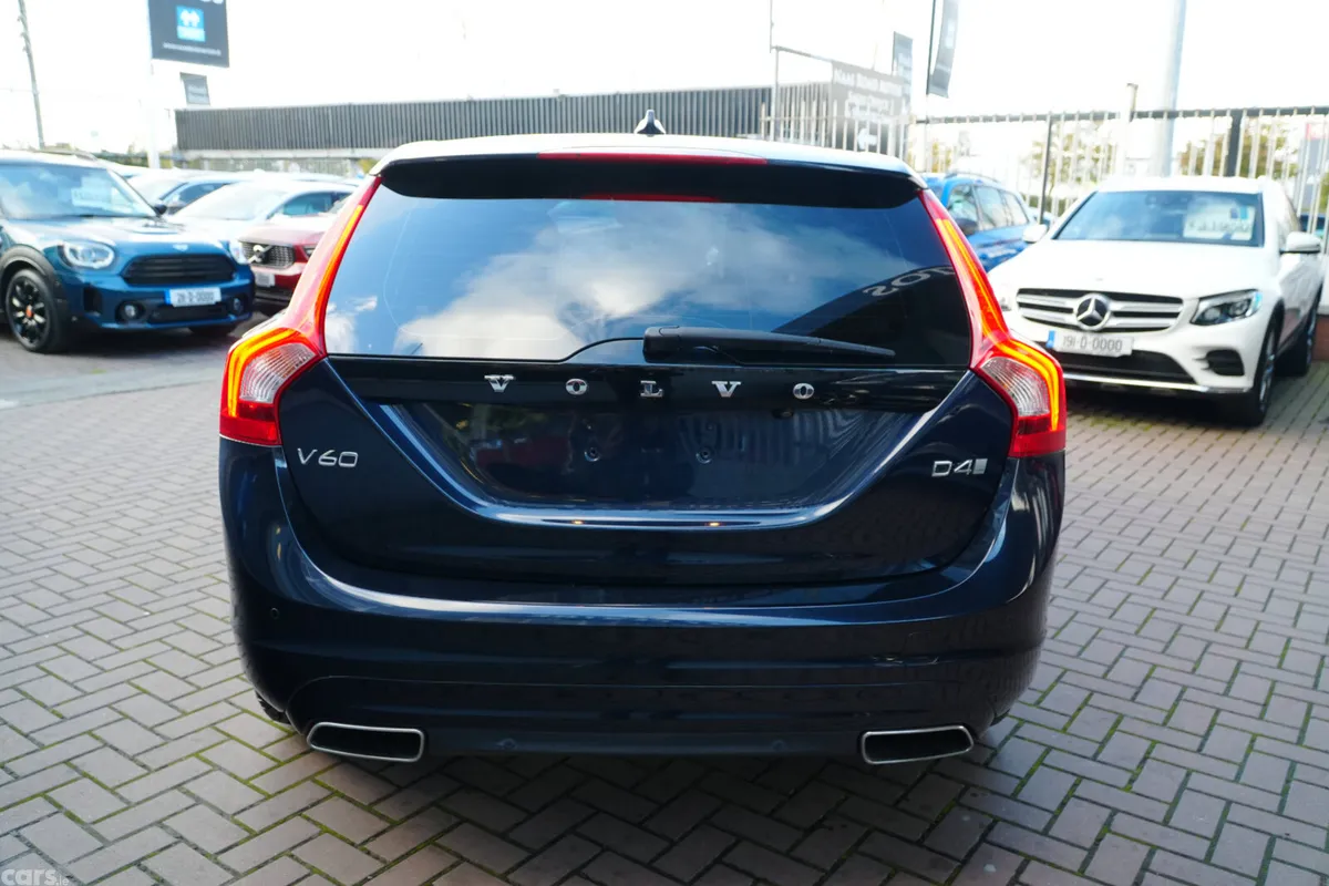 Volvo V60 Estate, Diesel, 2018, Blue