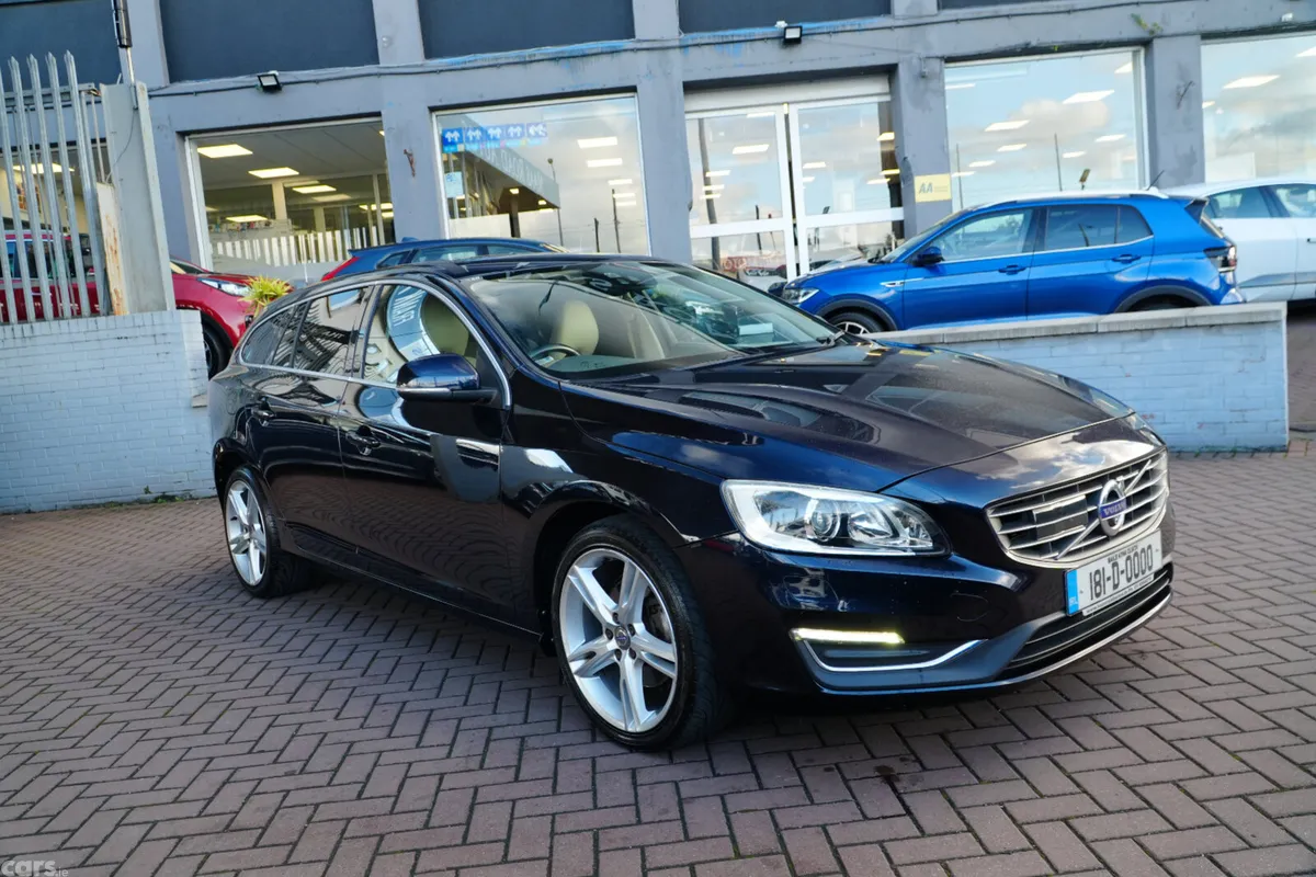 Volvo V60 Estate, Diesel, 2018, Blue