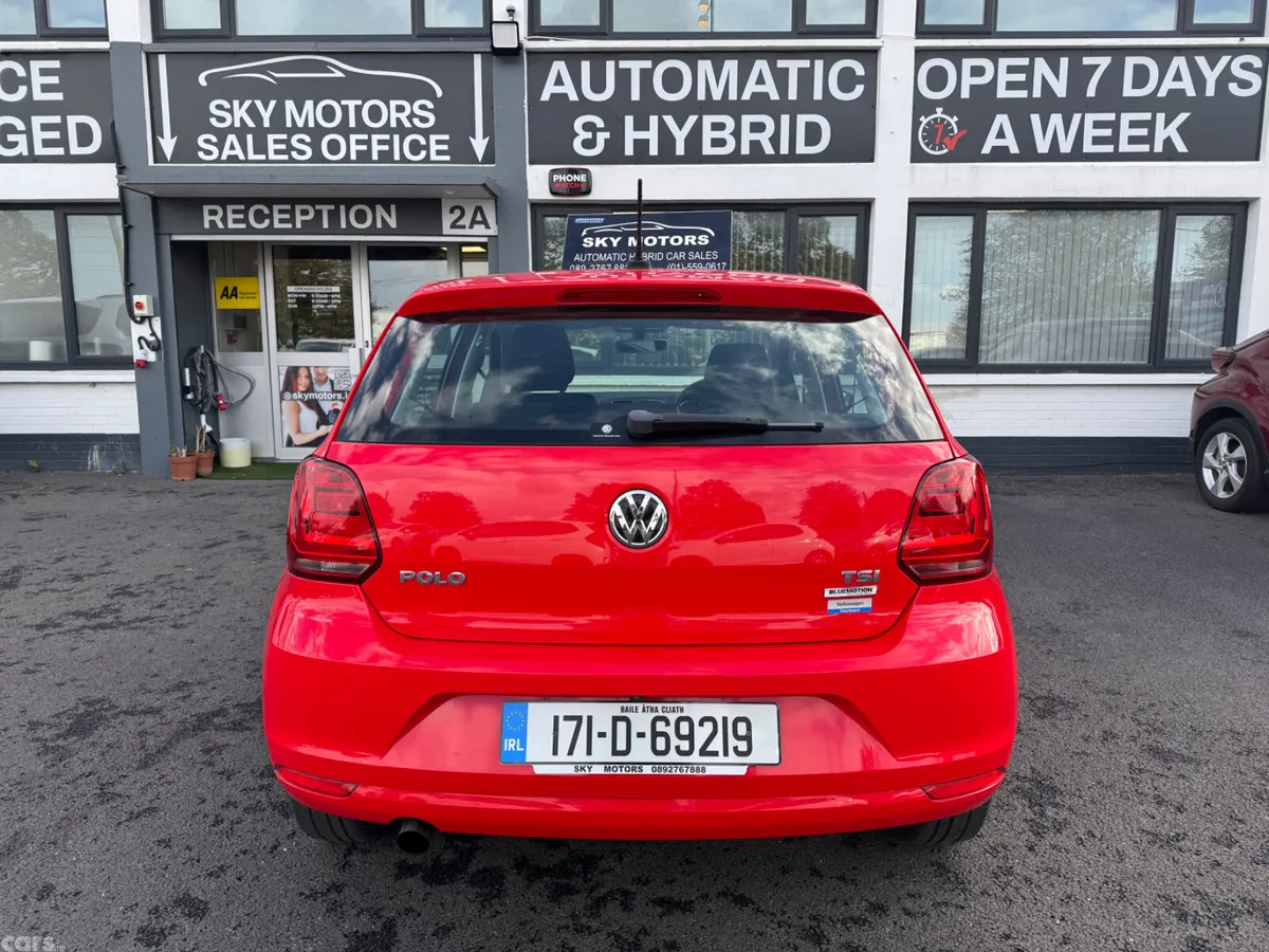 Volkswagen Polo Hatchback, Petrol, 2017, Red