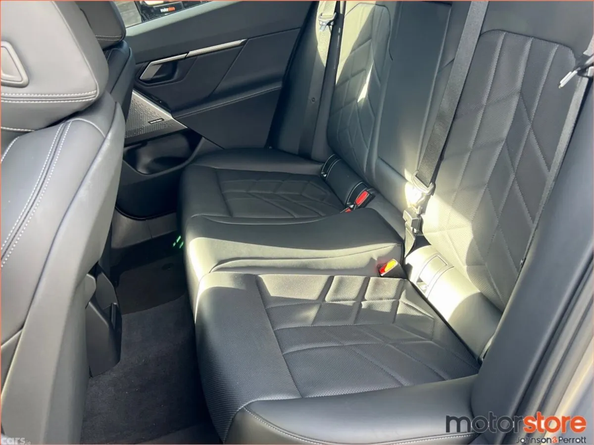 BMW 5-Series Saloon, Petrol Plug-in Hybrid, 2024, Grey