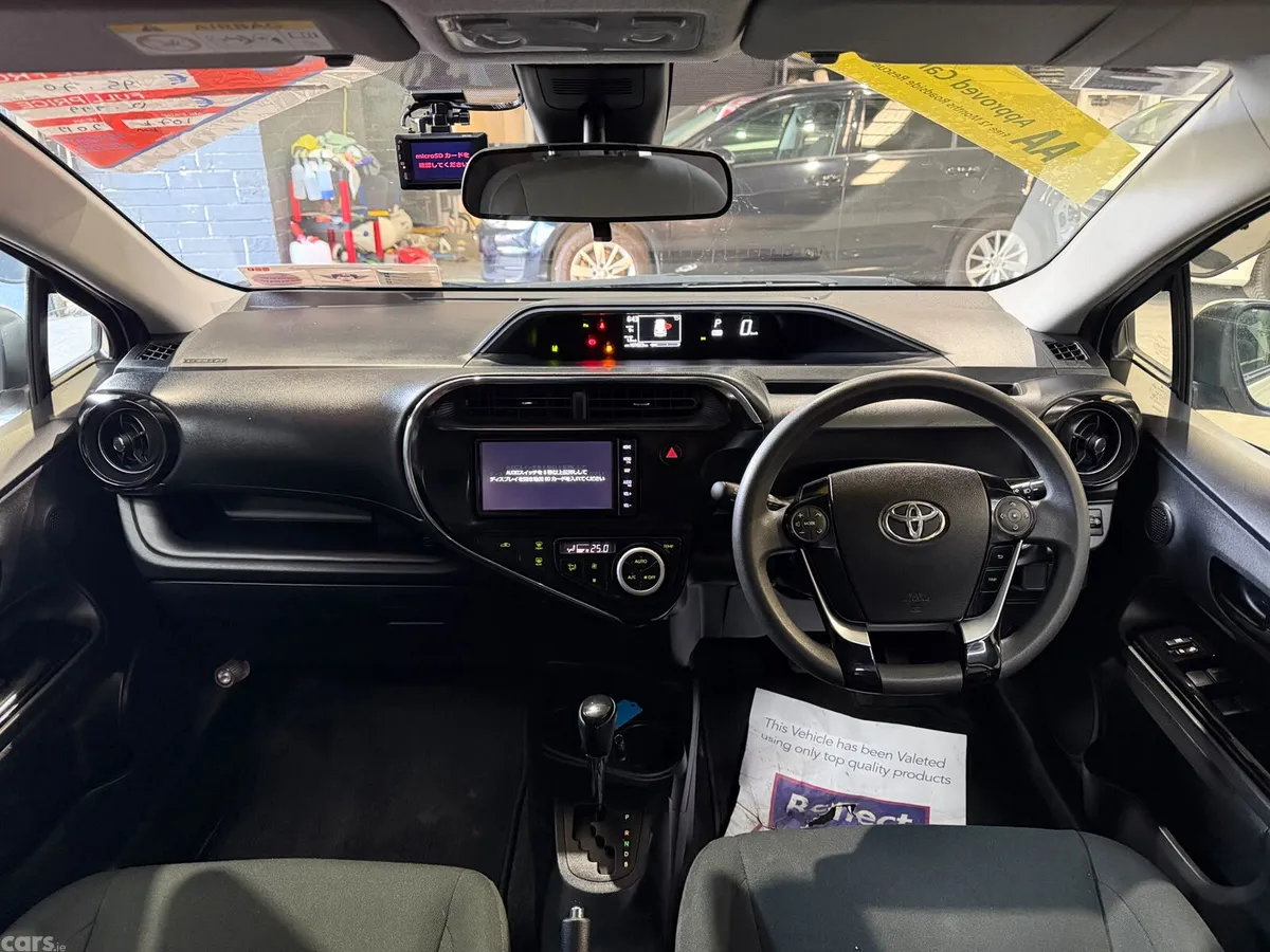 Toyota Aqua Hatchback, Petrol Hybrid, 2019, White