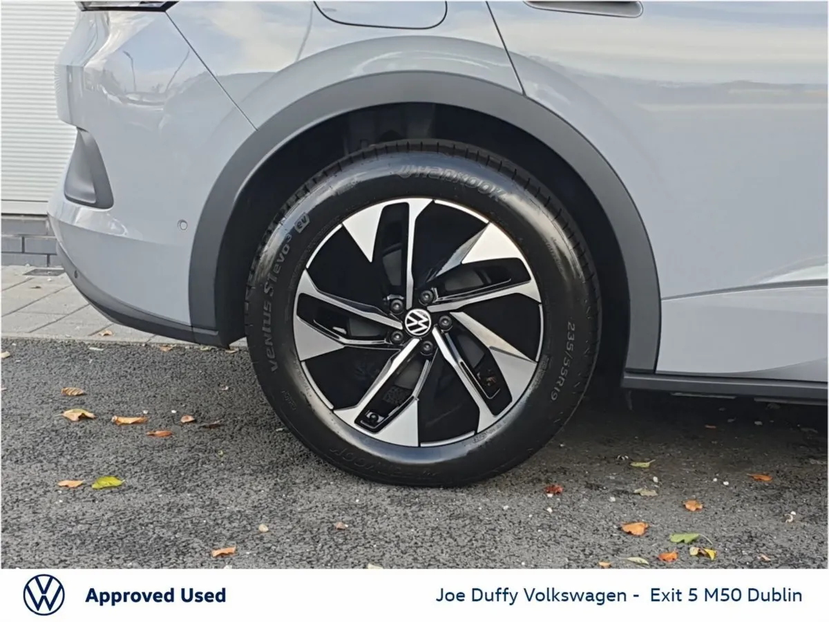 Volkswagen ID.5 Estate, Electric, 2026, Grey
