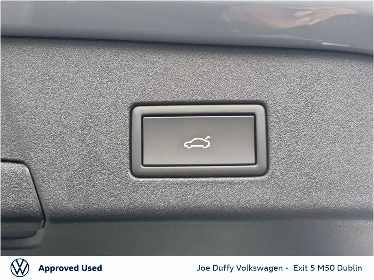 Volkswagen ID.5 Estate, Electric, 2026, Grey