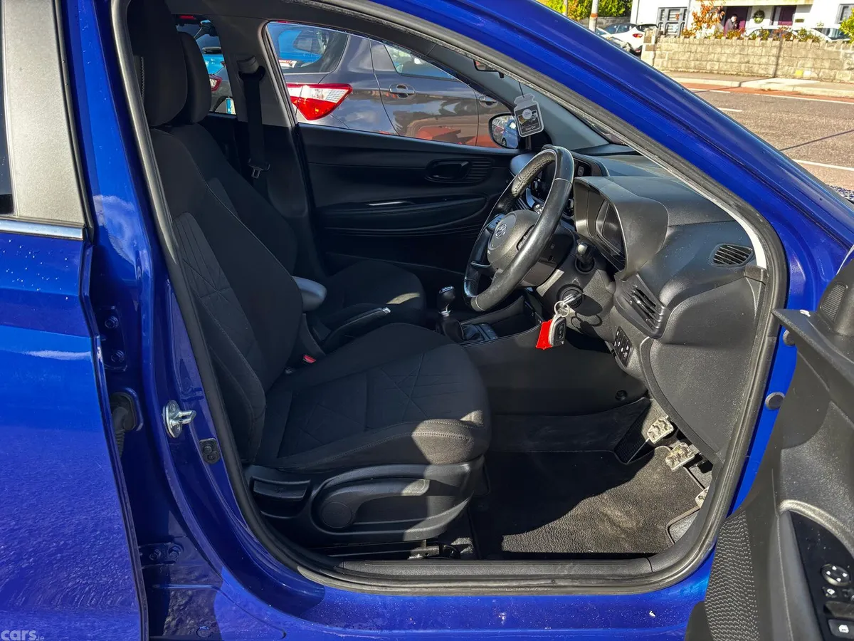 Hyundai Bayon SUV, Petrol, 2021, Blue