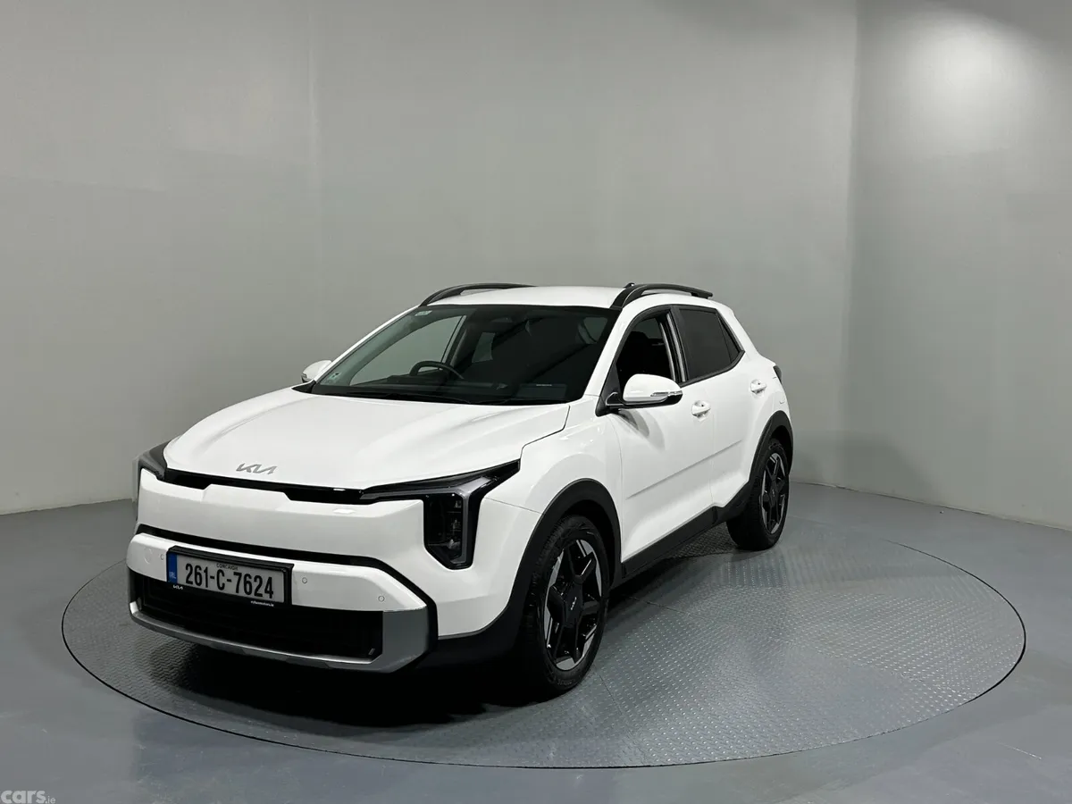 Kia Stonic Hatchback, Petrol Hybrid, 2026, White