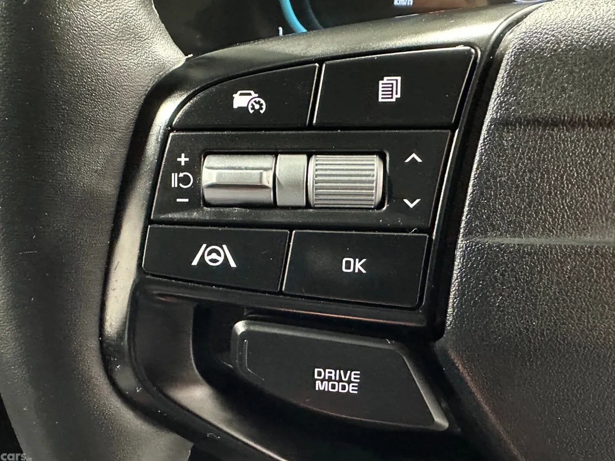 Kia Stonic Hatchback, Petrol Hybrid, 2026, White