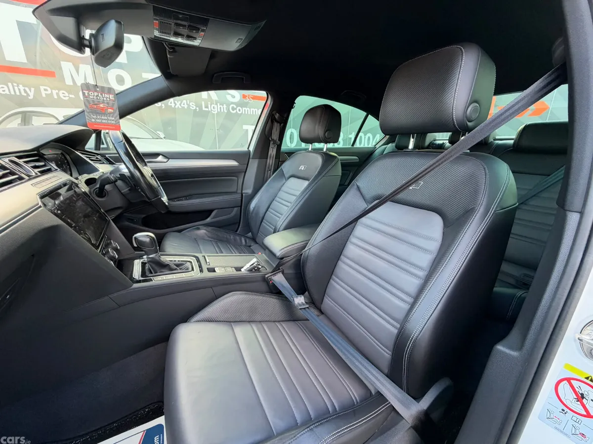 Volkswagen Passat Saloon, Petrol, 2018, White