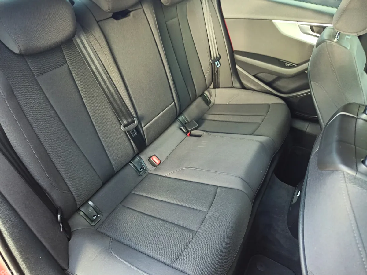 Audi A4 Saloon, Petrol, 2016, Red