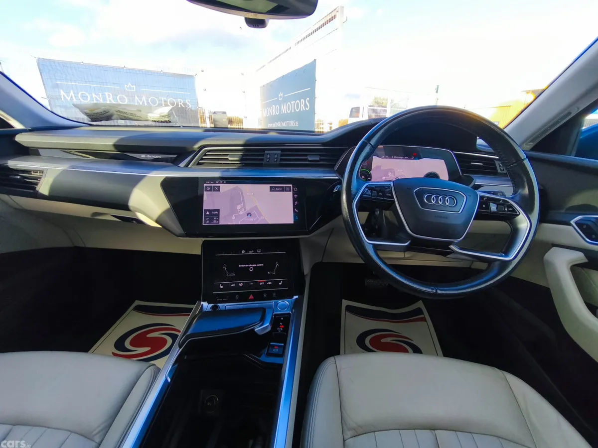Audi e-tron SUV, Electric, 2020, Blue