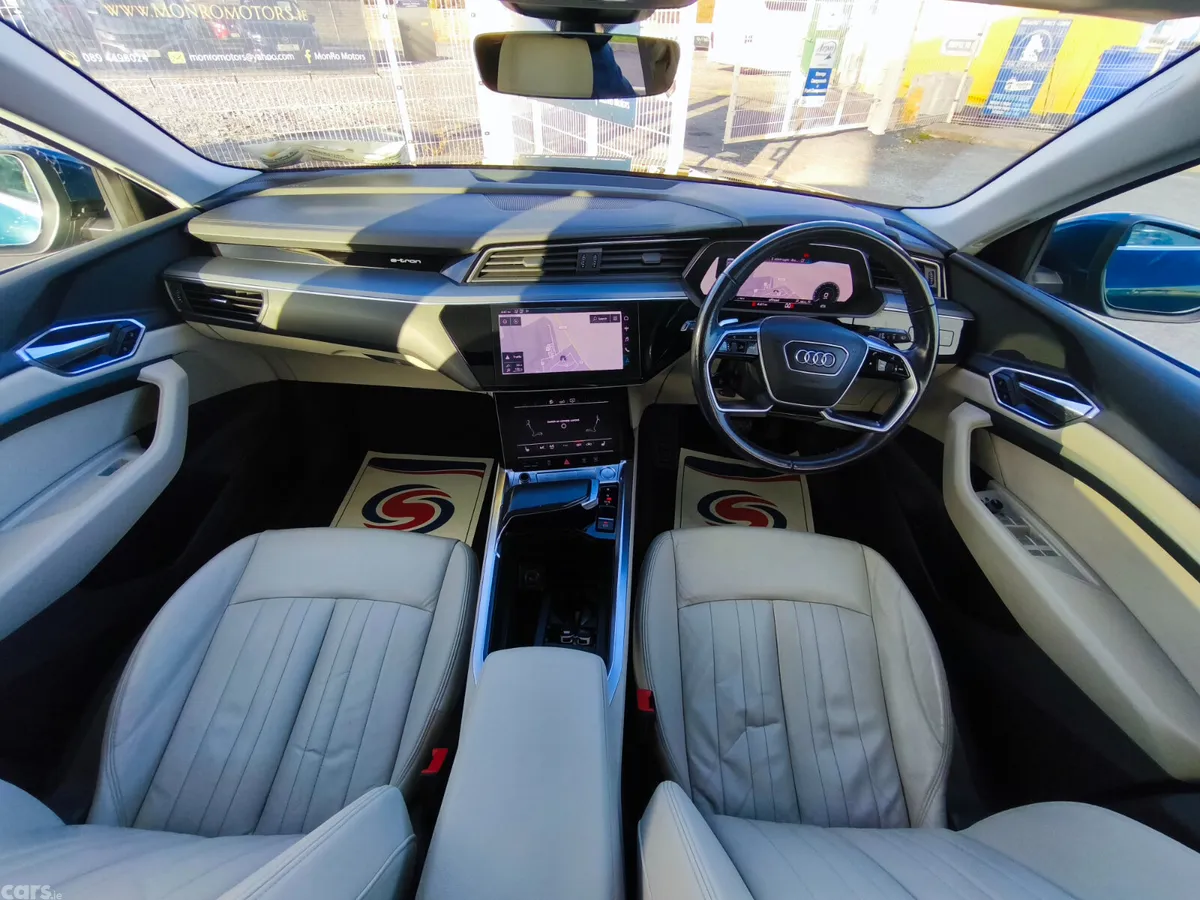 Audi e-tron SUV, Electric, 2020, Blue